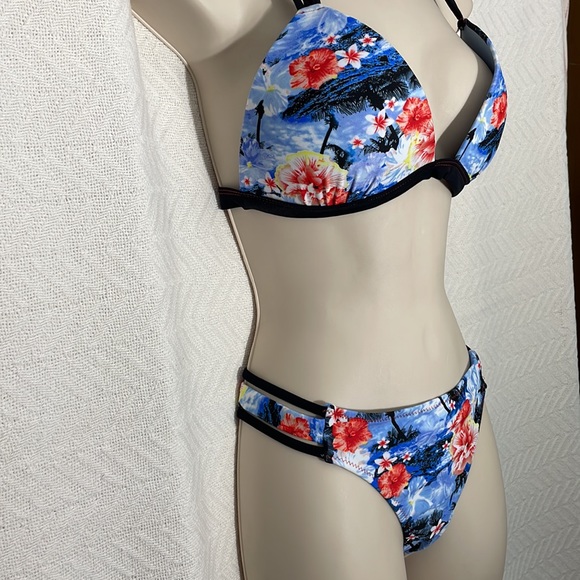 BINGO 2pc Bikini XL Hawaiian Floral surf Beach Swimsuit - Picture 14 of 16